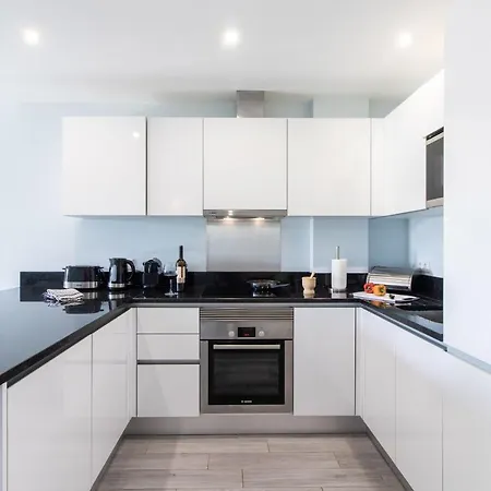 King * Βιλαμούρα